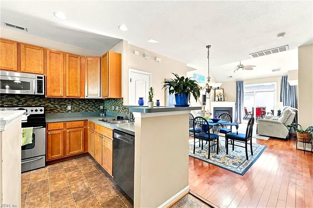 848 Devereaux DR, VIRGINIA BEACH VA 23462 thumb 9