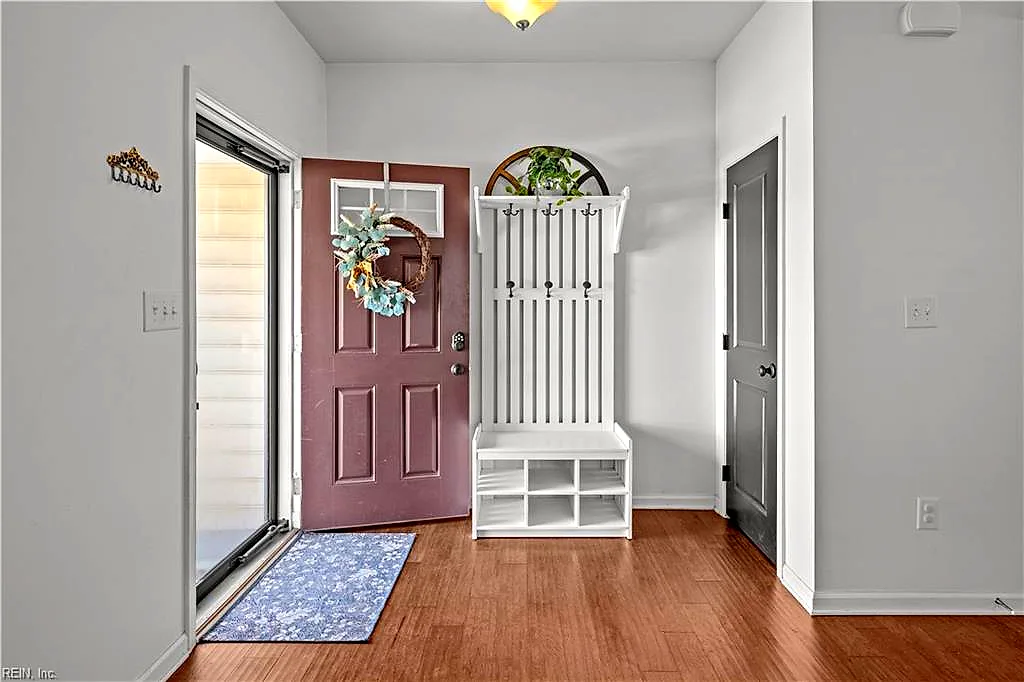 712 Appalachian Court CT, CHESAPEAKE VA 23320 - Photo 3