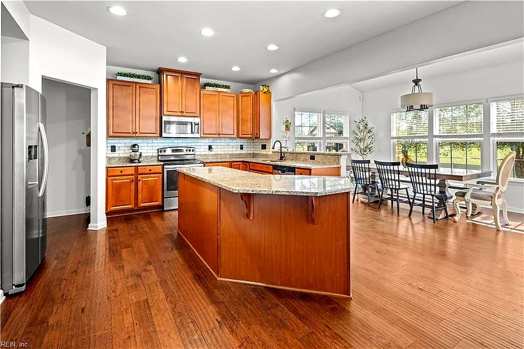 712 Appalachian Court CT, CHESAPEAKE VA 23320 thumb 10