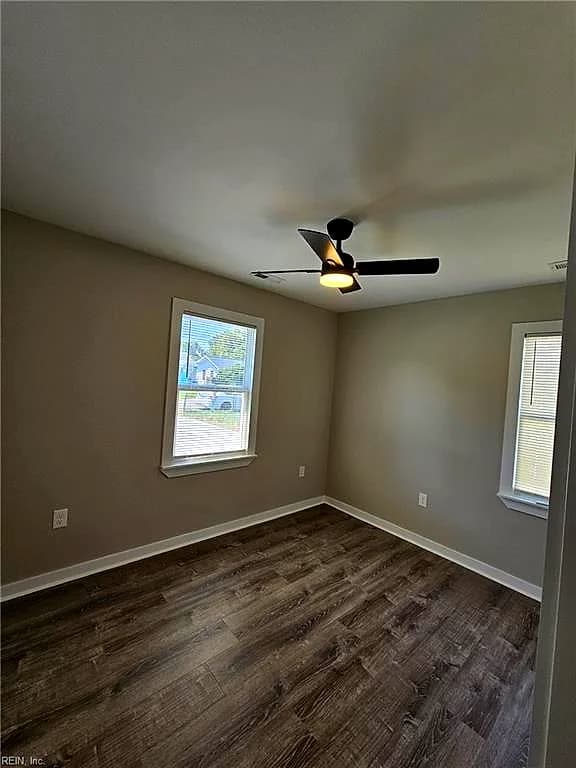 512 Smiley RD, HAMPTON VA 23663 thumb 12