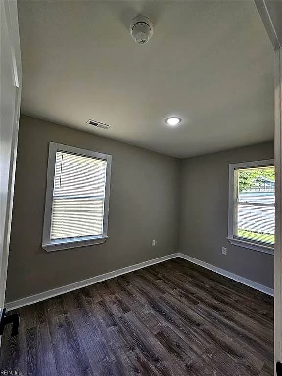 512 Smiley RD, HAMPTON VA 23663 thumb 10