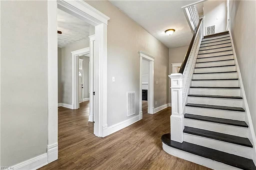 227 W 29th ST, NORFOLK VA 23504 thumb 8
