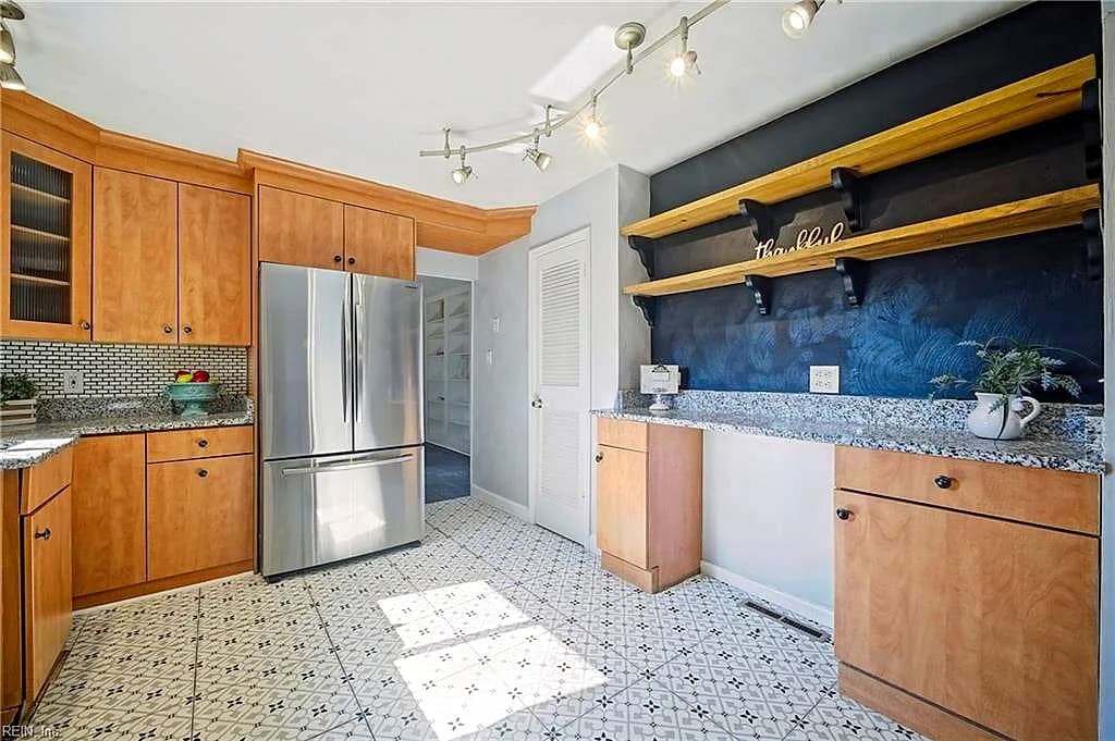 446 Dauphin LN, VIRGINIA BEACH VA 23452 thumb 10