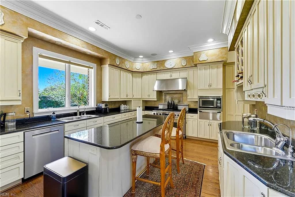 2069 Munden Point RD, VIRGINIA BEACH VA 23457 thumb 10