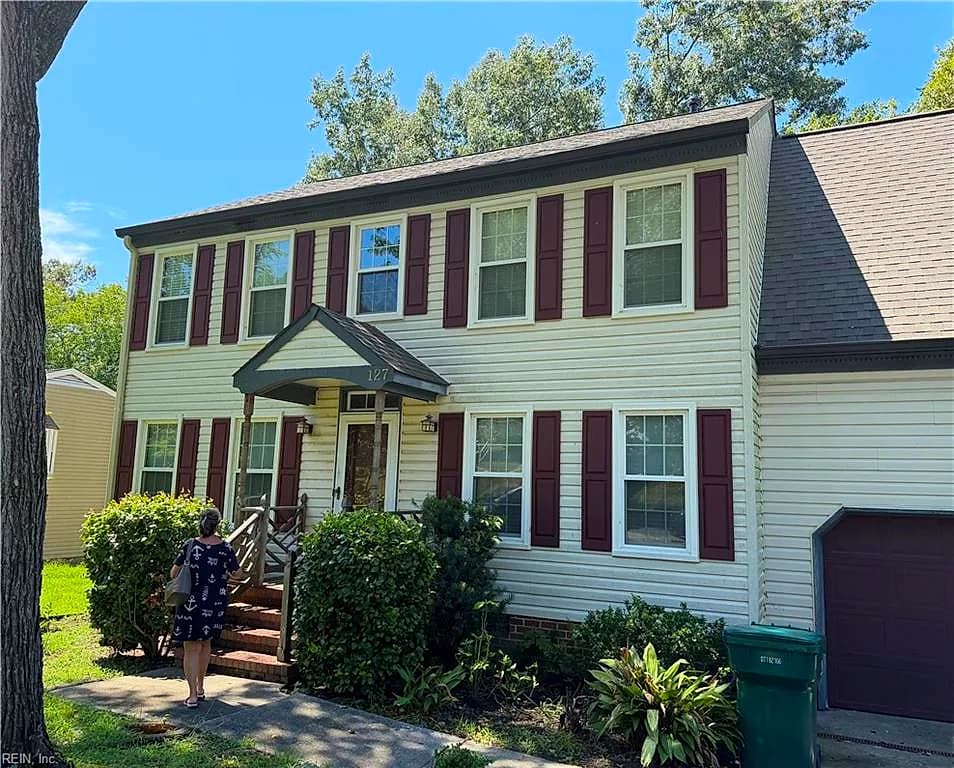127 Linda DR, NEWPORT NEWS VA 23608 - Main photo