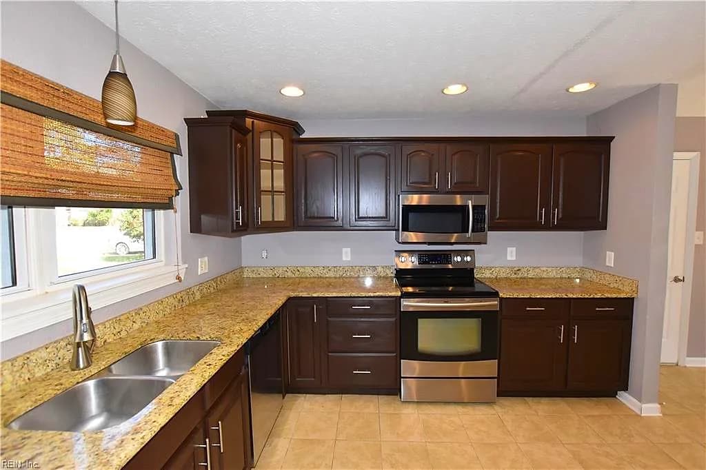 50 Banister DR, HAMPTON VA 23666 thumb 8