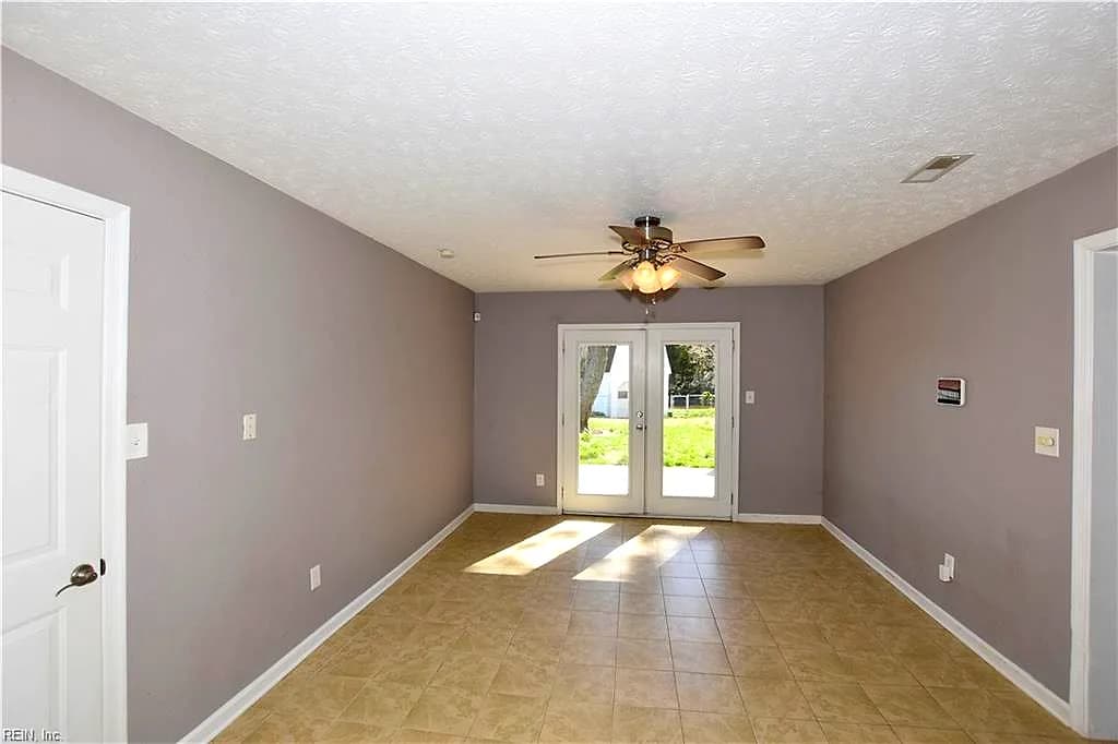 50 Banister DR, HAMPTON VA 23666 thumb 10