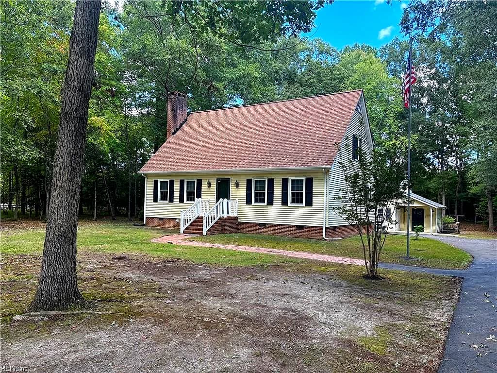 33217 Pinecrest DR #Dr, BOYKINS VA 23827 - Main photo
