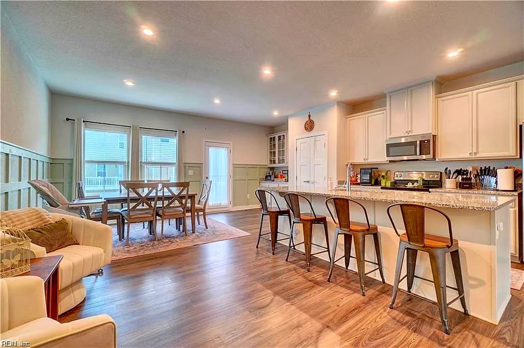 1712 Defiance DR, CHESAPEAKE VA 23323 thumb 9