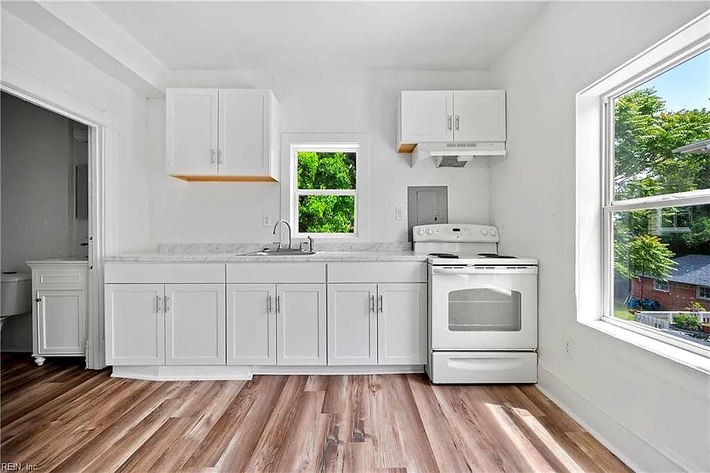 329 S Armistead AVE, HAMPTON VA 23669 thumb 11