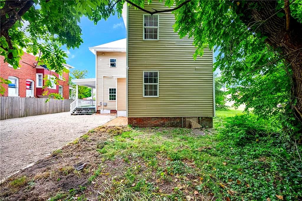329 S Armistead AVE, HAMPTON VA 23669 thumb 6