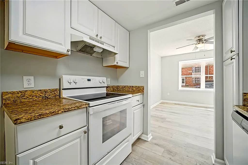 1960 Darnell DR, VIRGINIA BEACH VA 23455 thumb 7