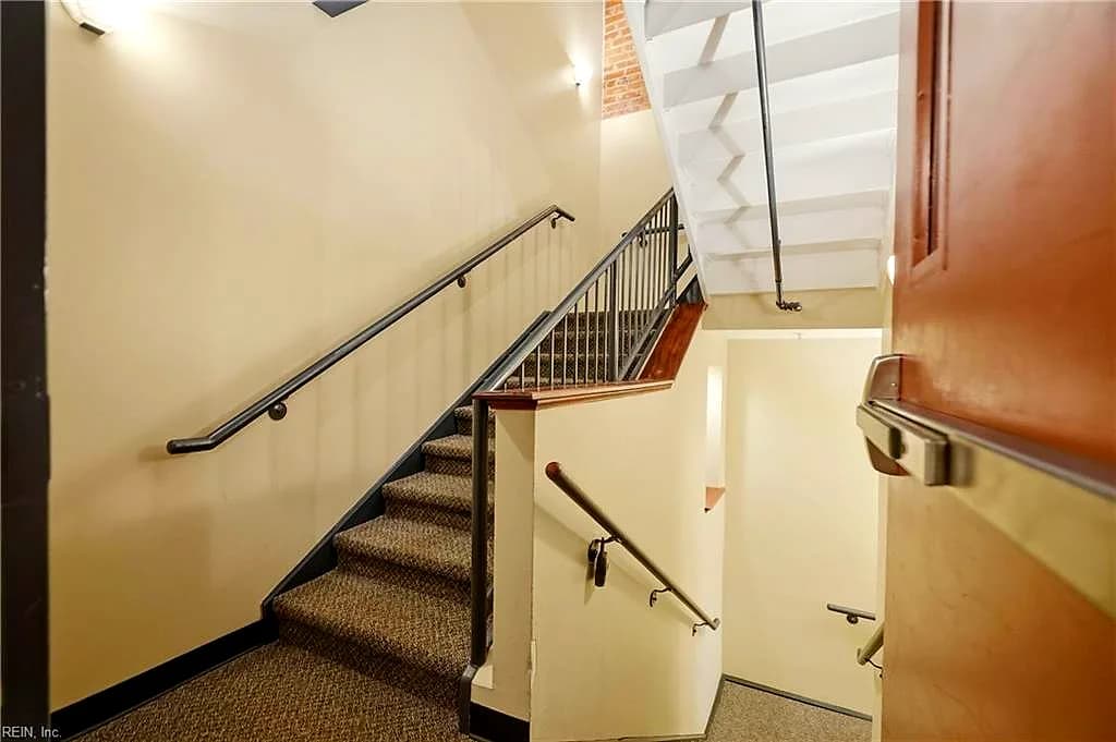 426 Granby ST #2C, NORFOLK VA 23510 - Photo 4