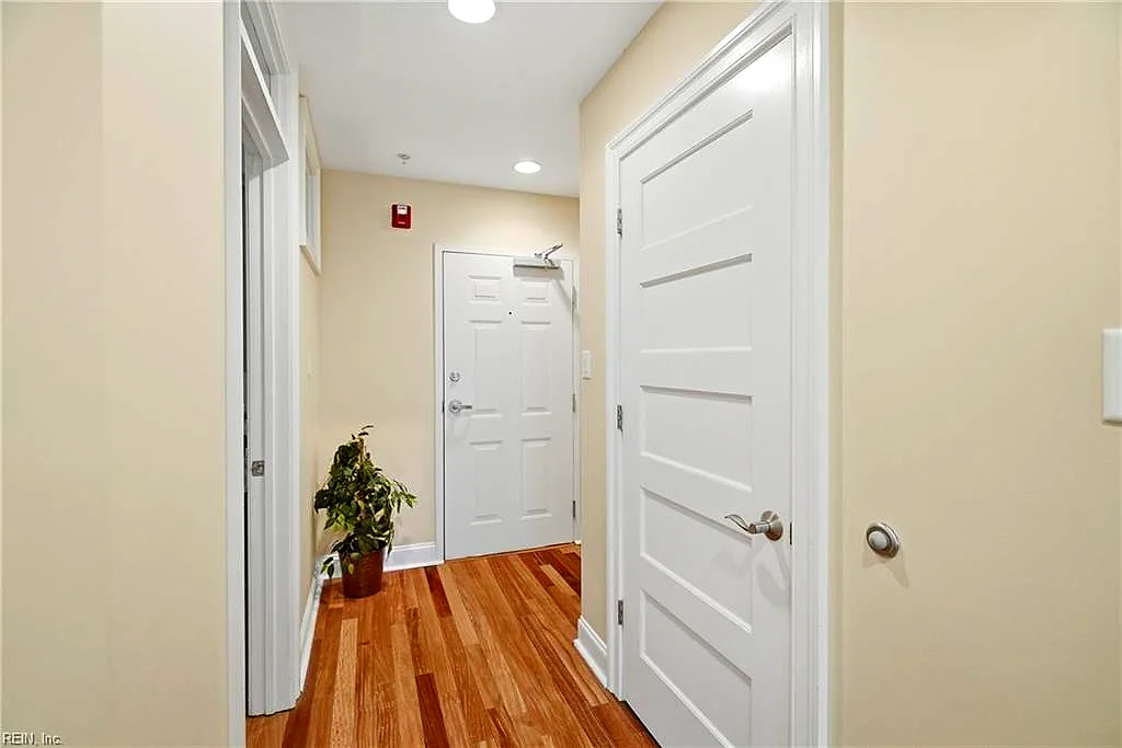 426 Granby ST #2C, NORFOLK VA 23510 thumb 6