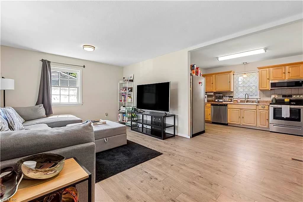 47 Buffalo DR, HAMPTON VA 23664 thumb 6