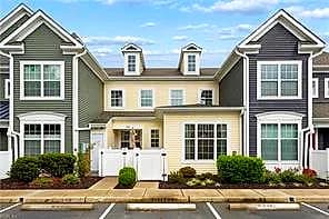 302 Promenade LN, WILLIAMSBURG VA 23185 - Photo 3