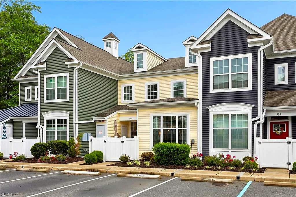 302 Promenade LN, WILLIAMSBURG VA 23185 - Photo 5
