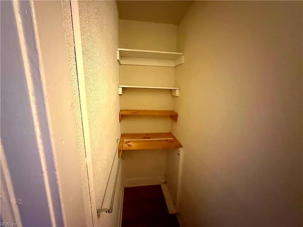 210 Drummond Place PL #6, NORFOLK VA 23507 thumb 10