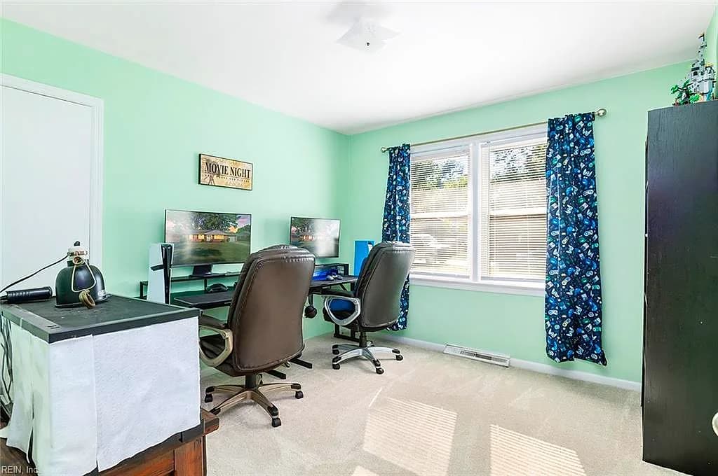 208 Jordan DR, SMITHFIELD VA 23430 thumb 9