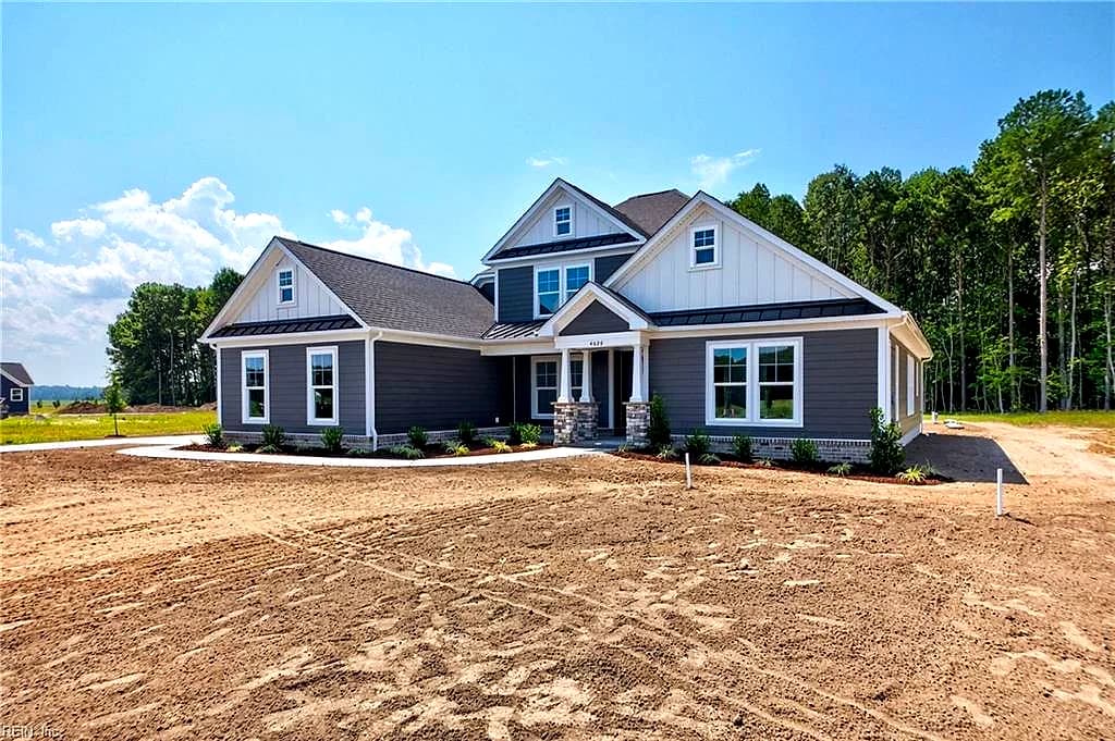 4020 Tucker LN, CHESAPEAKE VA 23322 - Photo 4