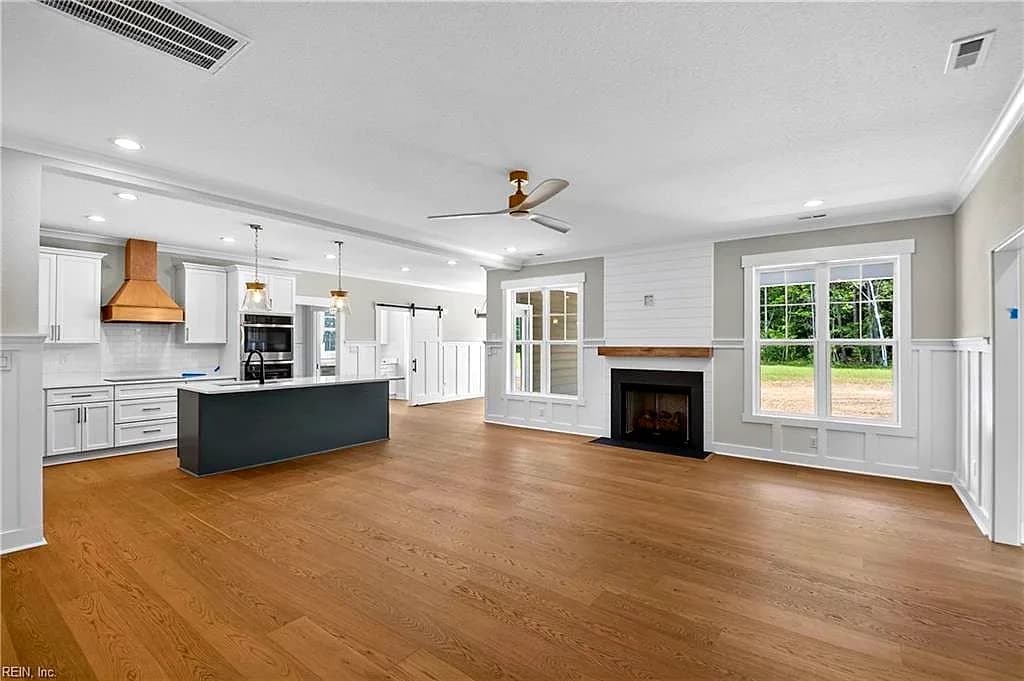 4020 Tucker LN, CHESAPEAKE VA 23322 thumb 7