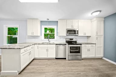 127 James Landing RD, NEWPORT NEWS VA 23606 thumb 10