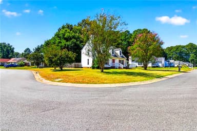 811 Haskins DR, SUFFOLK VA 23434 thumb 3