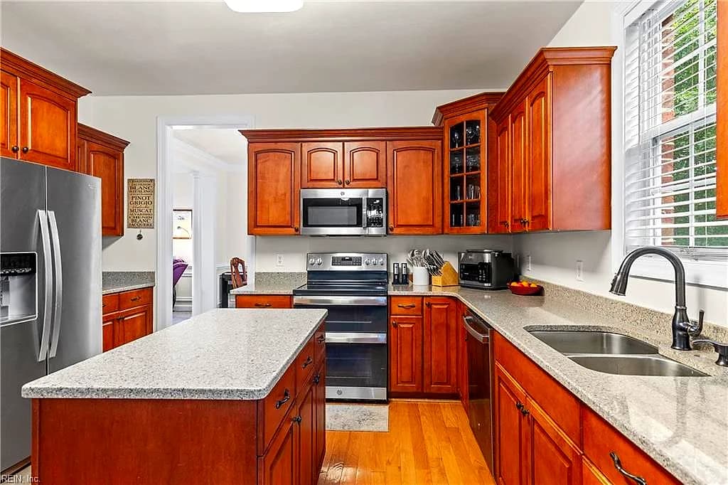 909 Brice CT, CHESAPEAKE VA 23322 thumb 6