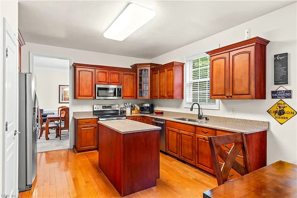 909 Brice CT, CHESAPEAKE VA 23322 thumb 7