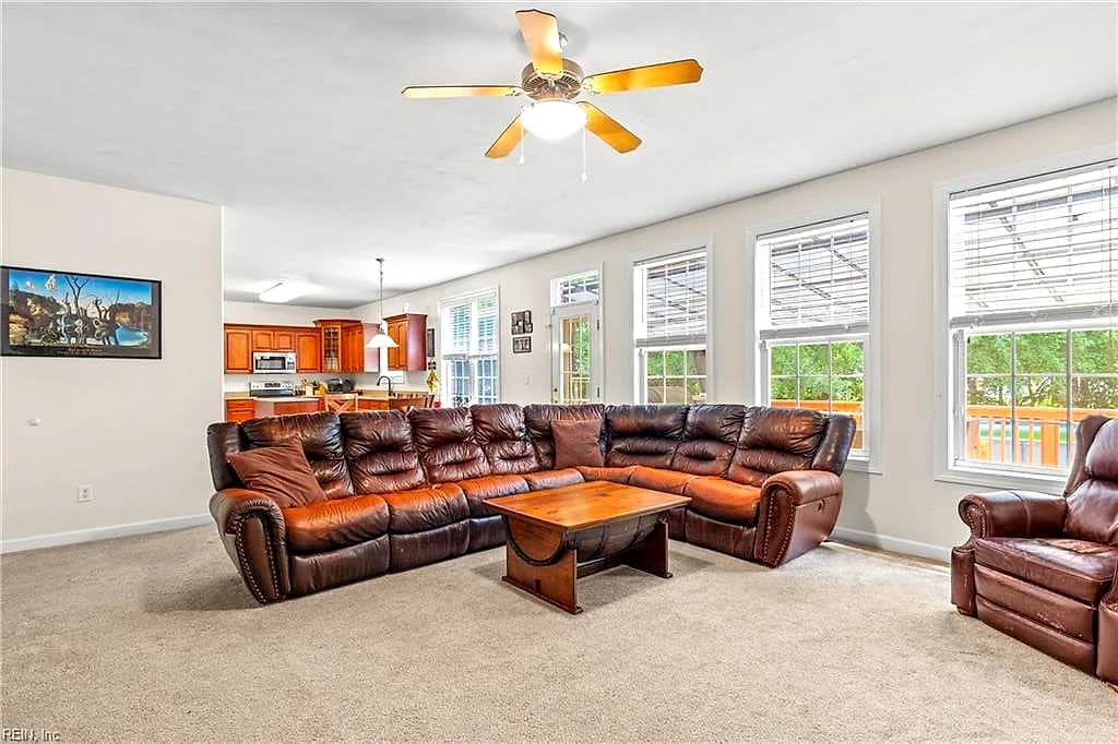 909 Brice CT, CHESAPEAKE VA 23322 thumb 10