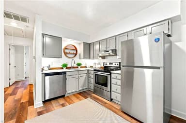 18 Cavalier RD, HAMPTON VA 23669 thumb 3