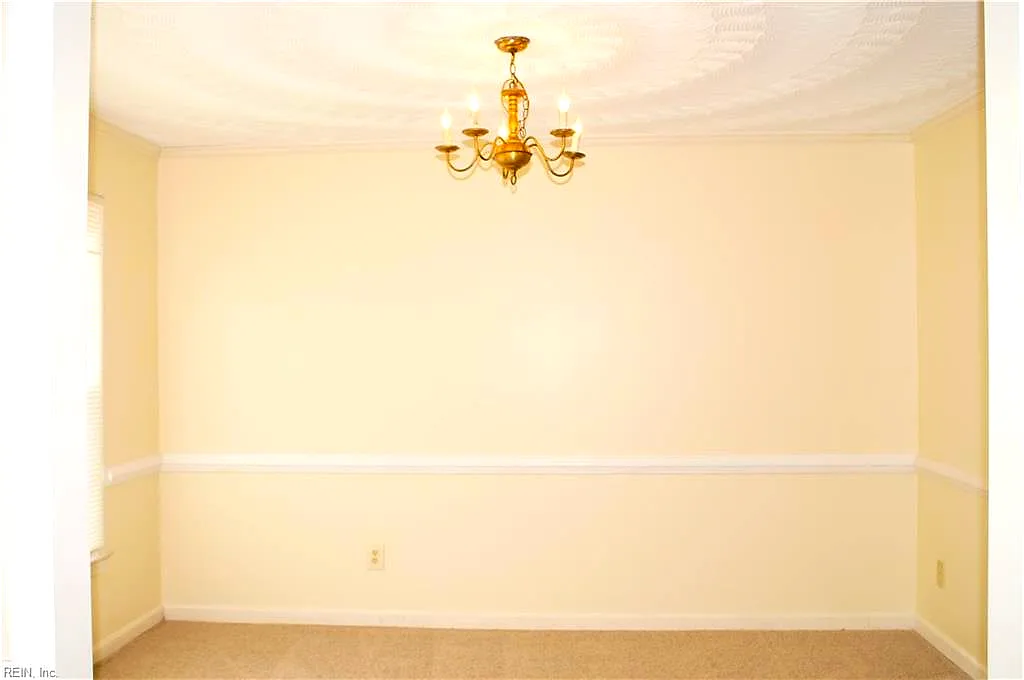 503 Mulligan DR, VIRGINIA BEACH VA 23462 - Photo 4