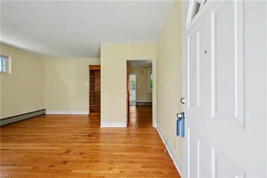 1333 Boxwood DR, CHESAPEAKE VA 23323 thumb 3