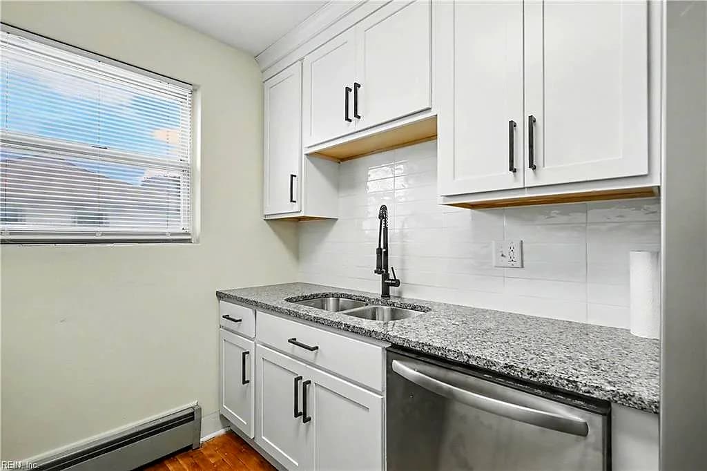 1333 Boxwood DR, CHESAPEAKE VA 23323 thumb 10