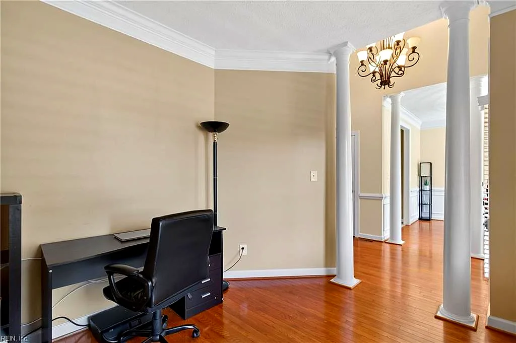 207 Richter LN, YORKTOWN VA 23693 thumb 8