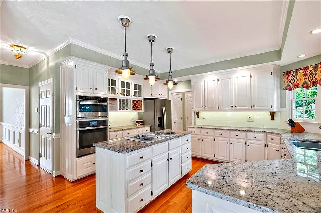 20218 Olde Towne CT, SMITHFIELD VA 23430 thumb 11