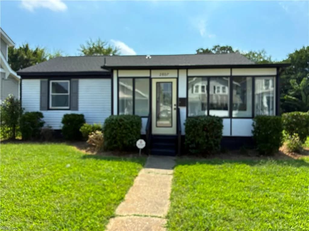2807 Marlboro AVE, NORFOLK VA 23504 - Photo 2