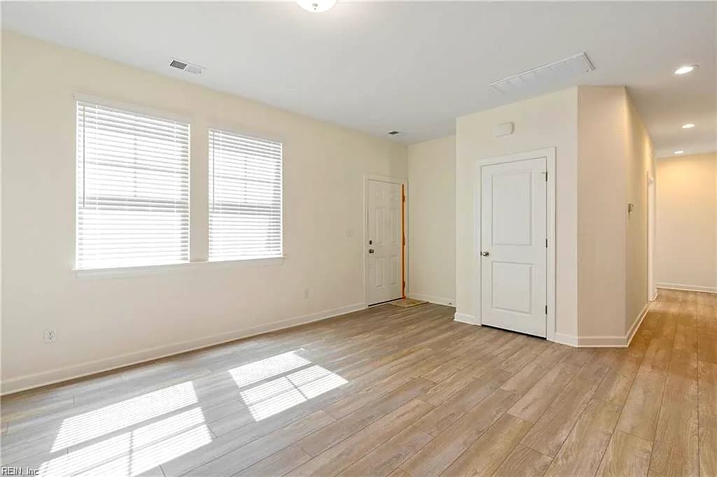 3873 A Strawberry Plains RD, WILLIAMSBURG VA 23188 thumb 6