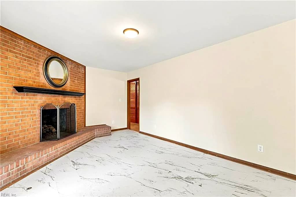 498 Windemere RD, NEWPORT NEWS VA 23602 thumb 10