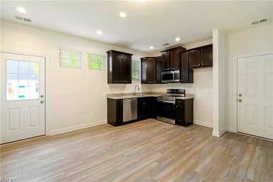 3867 B Strawberry Plains RD #B, WILLIAMSBURG VA 23188 thumb 6