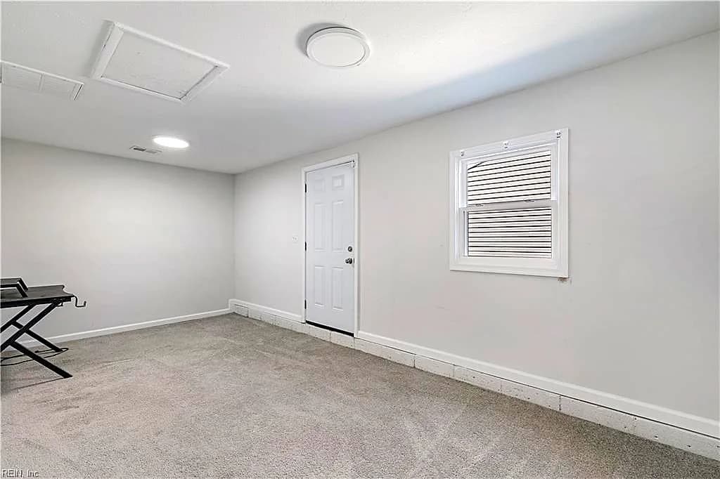 1319 Caldwell DR, HAMPTON VA 23666 thumb 9
