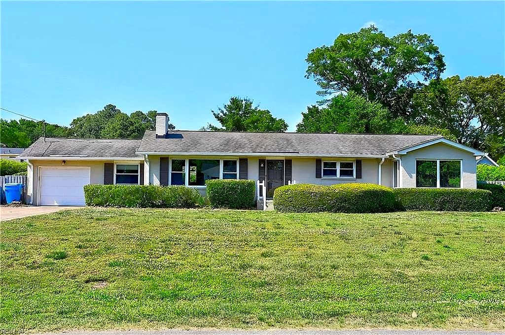1820 Ashley DR, VIRGINIA BEACH VA 23454 - Main photo