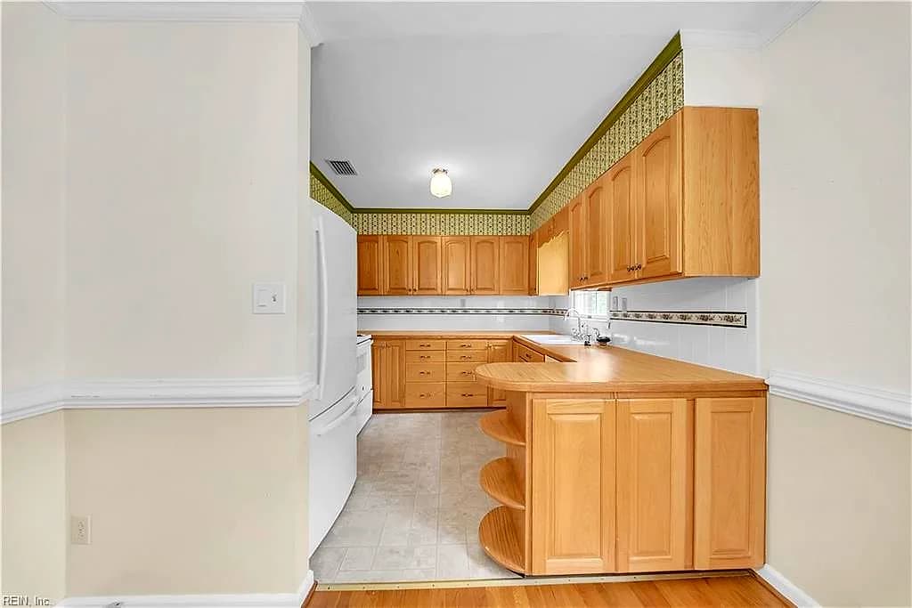 1020 Vanderploeg DR, CHESAPEAKE VA 23320 thumb 11