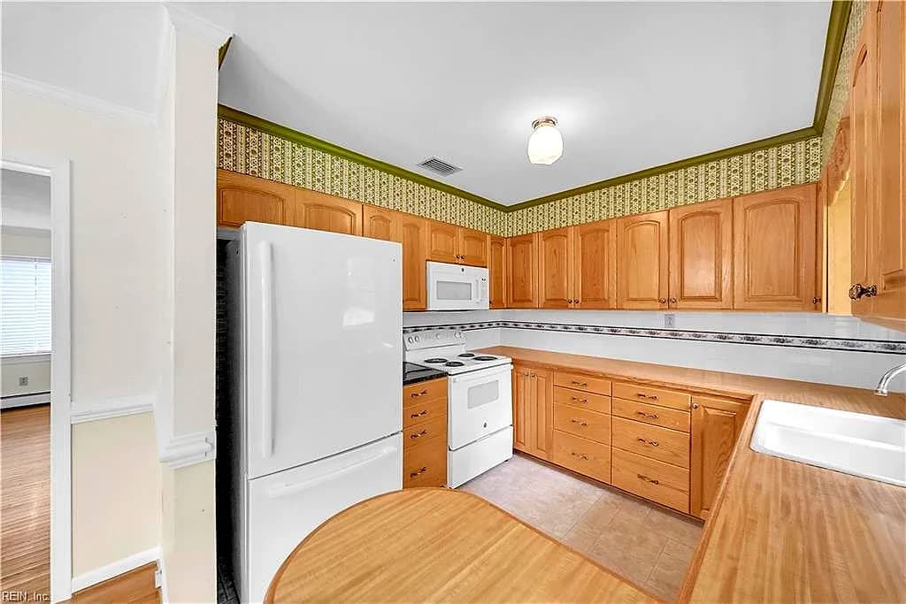 1020 Vanderploeg DR, CHESAPEAKE VA 23320 thumb 12