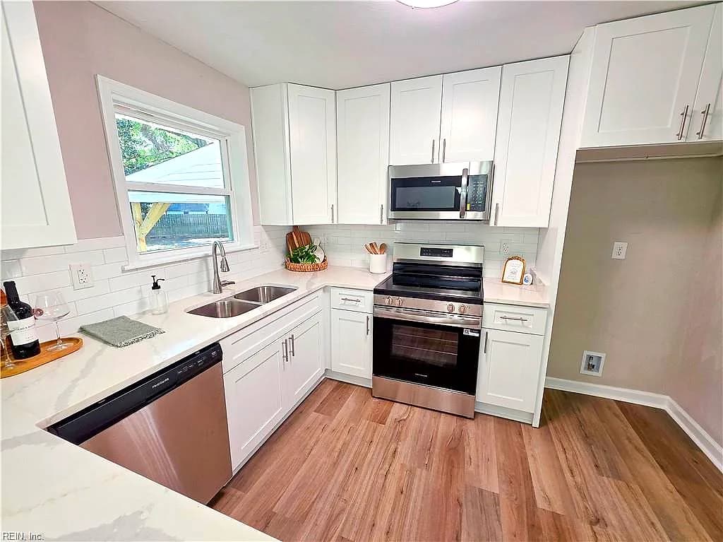 3705 Edinburgh DR, VIRGINIA BEACH VA 23452 - Photo 3