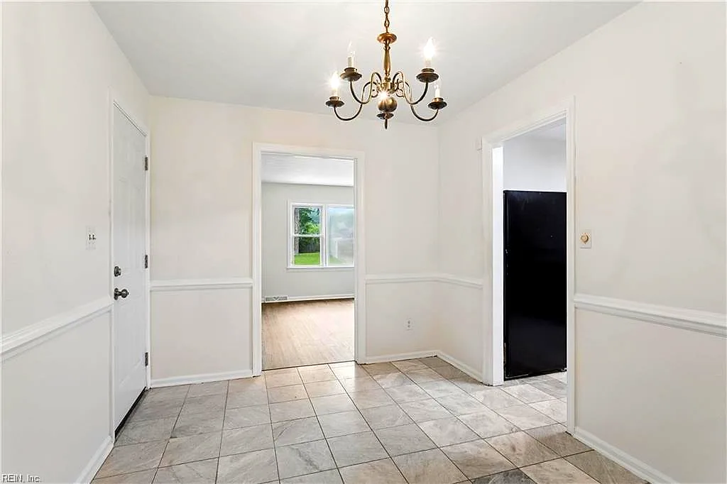 216 Watkins DR, HAMPTON VA 23669 thumb 8