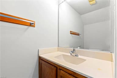 225 A View AVE #202, NORFOLK VA 23503 thumb 11