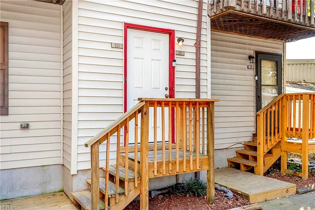 225 A View AVE #202, NORFOLK VA 23503 - Photo 5