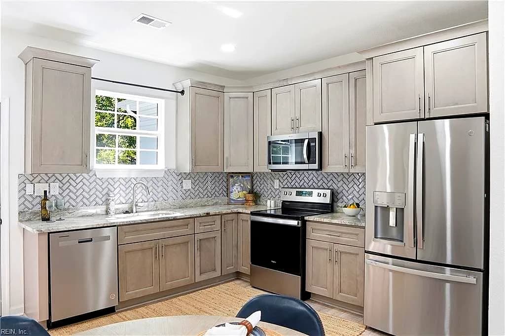 319 Beechdale RD, PORTSMOUTH VA 23701 thumb 9