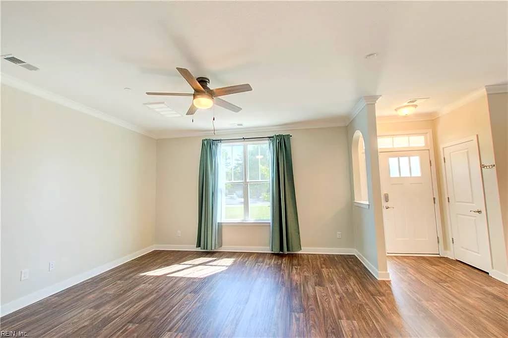 609 Fishers CT, HAMPTON VA 23666 - Photo 4